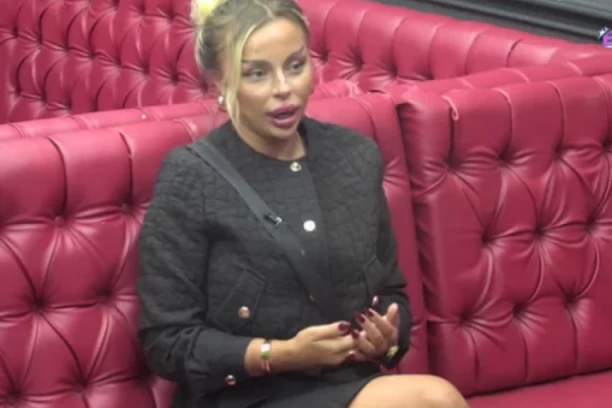 ŠTA JE OVO VODITELJ IZGOVORIO?! Javnost u ŠOKU zbog pitanja koje je postavio Sofiji Janićijević, ona PREBLEDELA KAO DUH!