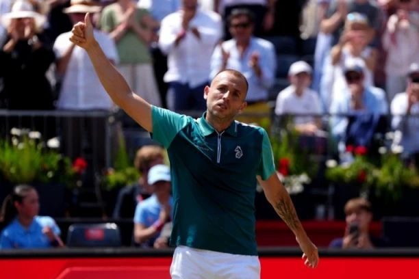 POZITIVAN PROTIV NOVAKA, ALI I NA KOKAIN! Loš dečko "belog sporta" nastavio da čisti Srbe, ČAK I KAD SU GA SVI ZABORAVILI!