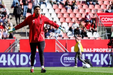 IGRE PRESTOLA IZMEĐU STATIVA: Brazilac pod lupom, ko će biti prvi golman Crvene zvezde? (VIDEO)