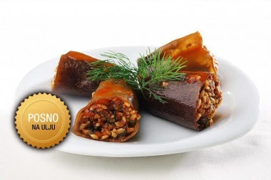 OTKRIJTE TAJNU UKUSA MANASTIRSKIH SARMICA: Savršen, jednostavan letnji obrok – melem za dušu