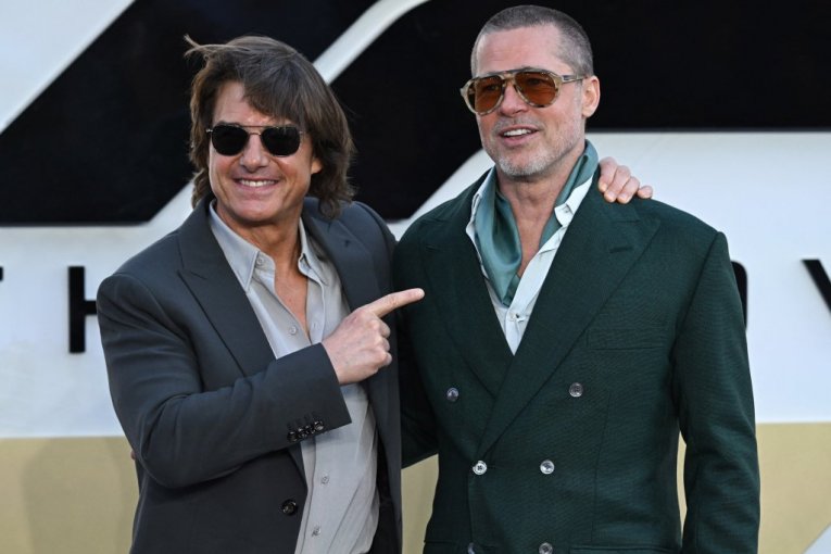 Tom Kruz i Bred Pit na premijeri "F1"