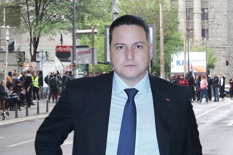 SAZNAJEMO! Prijatelj Branka Ružića napao mladića jer je skandirao predsedniku Vučiću: Evo šta kaže bivši ministar