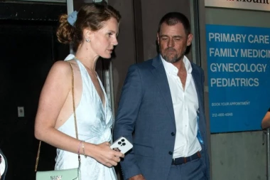 EMOTIVNO! Lana Del Rej podelila fotografiju sa venčanja!