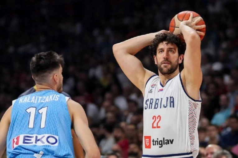 BOMBA: Poznati novinar potvrdio - Vasa Micić oblači crveno-beli dres! Od visine ugovora će vam se zavrteti u glavi