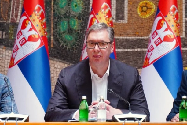 "SNAŽIMO SRBIJU NA SVAKI NAČIN" Vučić: Sve smo naučili brže nego ranije, uzvraćali udarce i dobro razumeli  slabe tačke!