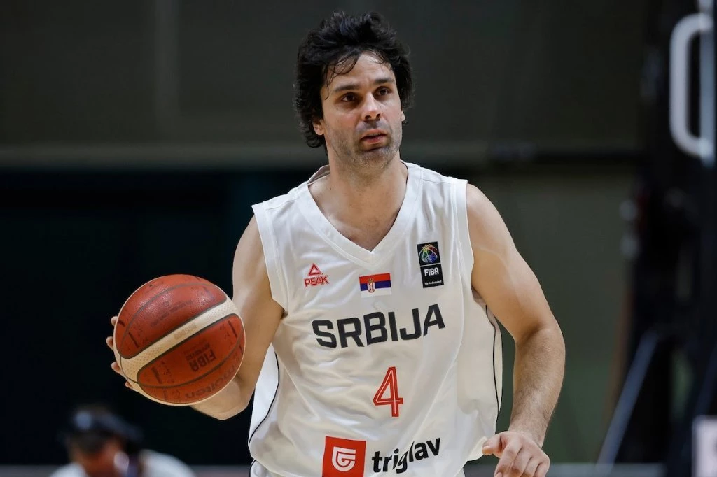 "TO VREĐANJE, UŽAS...": OTKRIVENO zašto roditelji Miloša Teodosića NISU DOLAZILI na njegove utakmice - razlog će vas ŠOKIRATI!