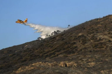 ZAR I OVDE? Nova drama za srpske turiste u Grčkoj! Evo GDE je sada buknuo još jedan požar