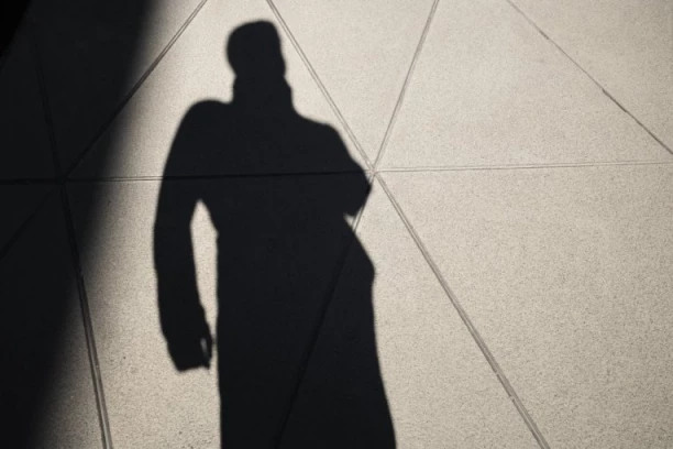 ŽIVI POD LAŽNIM IMENOM I SA PARTNERKOM TATJANOM: Bivši menadžer slavne kompanije godinama ŠPIJUNIRA ZA RUSE! Ovako je otkriven skandal