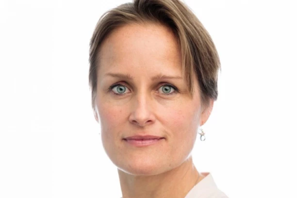 SKANDAL NAD SKANDALIMA! Nova šefica MI6 unuka poznatog nacističkog zločinca, poznatog kao "Mesar"