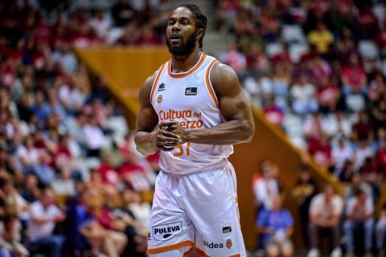 SRPSKI TRENER KOJI JE TRENIRAO ZVEZDINA I PARTIZANOVA POJAČANJA: "On je rođeni pobednik, sličan je Džordanu"