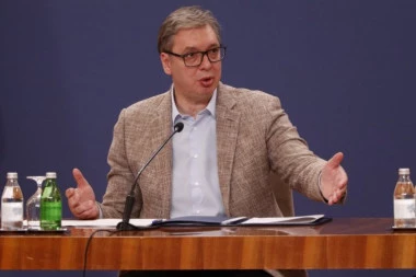 PENZIJE ĆE BITI POVEĆANE PRE ROKA! Vučić: "Naši penzioneri su zaslužili to, izdržali su najveći teret reformi"