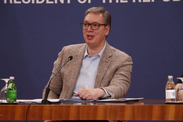 "UPUTILI SMO PROTEST ZAPADNIM SILAMA"! Vučić o Kurtijevom polaganju kamena temeljca  za izgradnju dva mosta preko reke Ibar!