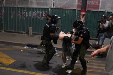 UKUPNO OSMORO UHAPŠENIH! Palo još dvoje: Sumnja se da su dogovorili nasilnu PROMENU VLASTI