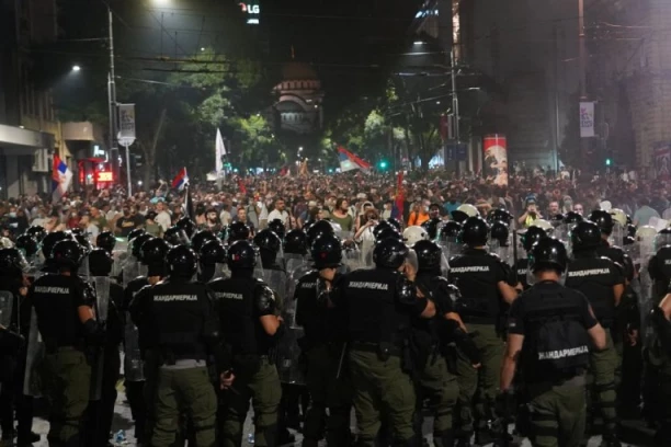 SPINOVI I NASILJE MASNO PLAĆENI! Srbija POBEDILA najbolje organizovanu obojenu revoluciju na evropskom tlu