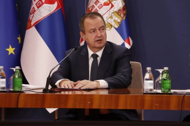 DAČIĆ SA DIREKTOROM CENTRA ZA RAZVOJ MIGRACIONE POLITIKE U BEČU! Ministar policije saopštio sjajne vesti