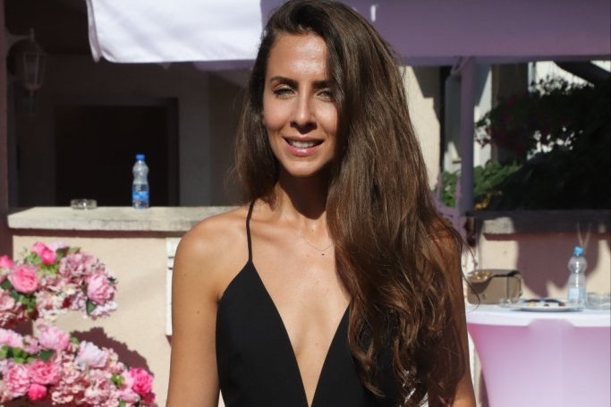 NISTE SPREMNI ZA OVAKO VRELE KADROVE NAŠE GLUMICE! Snimak ugledao svetlost dana, muškarci totalno u transu!