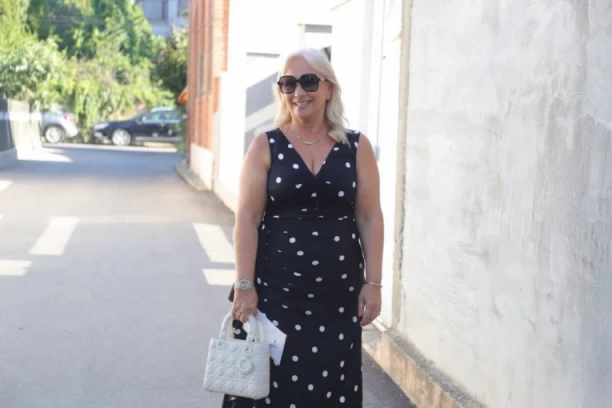 SRCE JOJ SE STEGLO ŠTO ŠABAN NIJE TU! Goca Šaulić se na svadbi kumova POJAVILA SAMA: "Bila sam im i na prvom venčanju..."