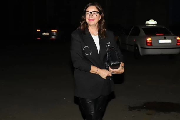 ŠTA SE DESILO S DRAGANOM KATIĆ? Voditeljka promenila lični opis posle žurke kod Žike Jakšića! (VIDEO)