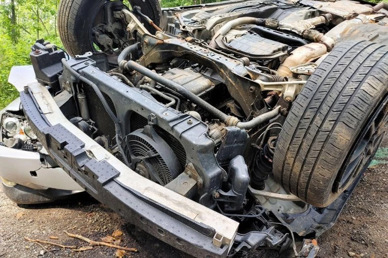 JAVILI MU DA JE OSTAO BEZ MAJKE DOK JE VOZIO, PA I ON UBRZO POGINUO! Jezivi detalji saobraćajne nesreće kod Majdanpeka!