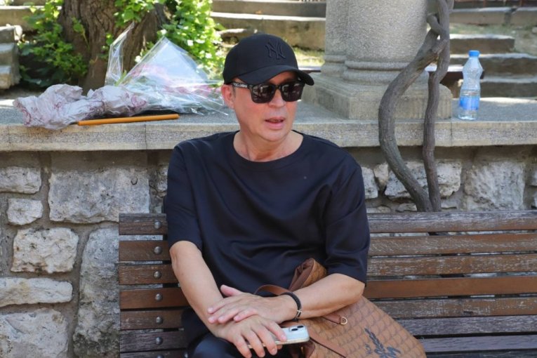 Karamela na sahrani glumice Žiže Stojanović