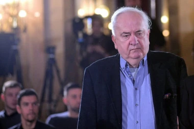 PORUKA BOŽE MALJKOVIĆA KOJA POMALO BRINE: U 3 nedelje, 19 mečeva - 18 poraza! Posebno ta omladina... (VIDEO)