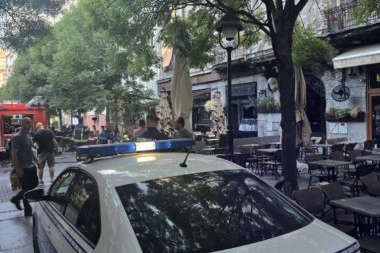POŽAR U CENTRU BEOGRADA! Izgoreo poznati kafić na Obilićevom vencu! (FOTO)