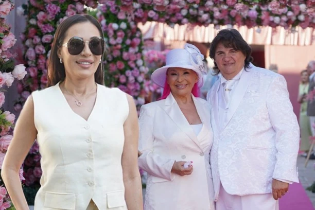 NAJVESELIJI SNIMAK SA SVADBE ZORICE I KEMIŠA! Ovako je Ceca zaigrala KOLCE nakon što ju je Brunclikova OKITILA evrićima! (VIDEO)