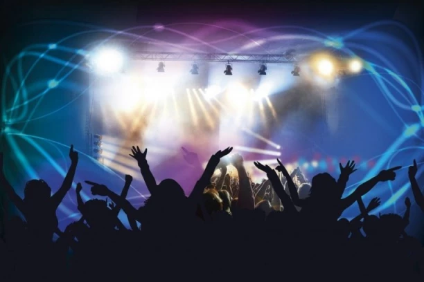 SPREMITE SE ZA GITARSKO PRŽENJE: Stiže W.A.S.P. u Beograd