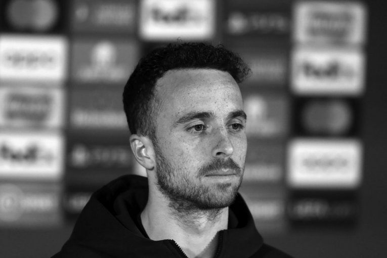 Fudbaler Diogo Žota poginuo rano jutros