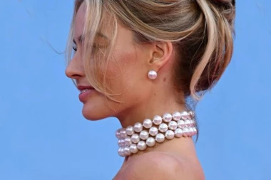 ČISTILA JE KUĆE I PRODAVALA SENDVIČE PRE NEGO ŠTO JE POSTALA JEDNA OD NAJPOZNATIJIH ŽENA NA SVETU: Radila je 3 posla da bi ostvarila svoj san