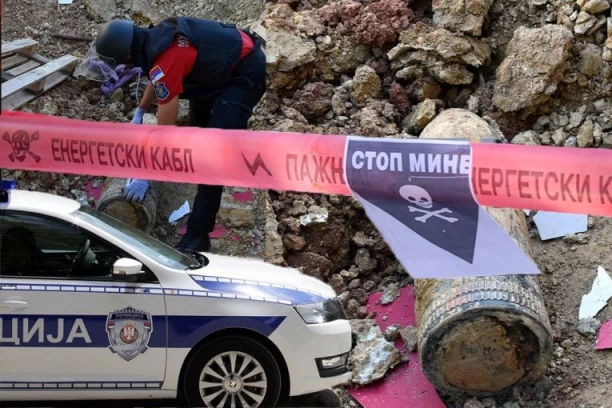 PRONAĐENA GRANATA U KRAGUJEVCU! Sektor za vanredne situacije izdao HITAN APEL zbog bombe!