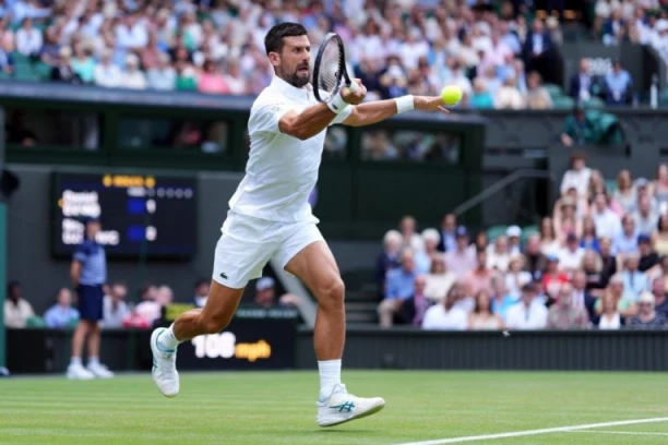 AUSTRALIJANAC SE PREPAO: Već traži izgovor - kolena mu klecaju pri pomisli na Novaka Đokovića!