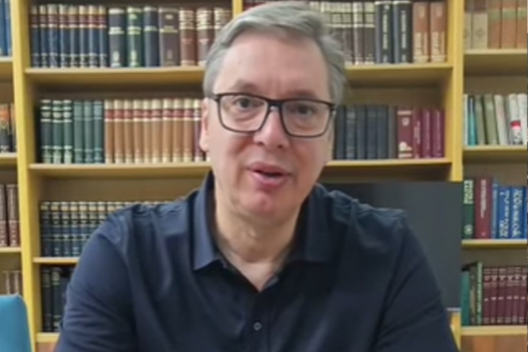 VUČIĆ SE OGLASIO NA INSTAGRAMU: Očinski molim, kao Boga vas molim, ne rušite Srbiju (VIDEO)