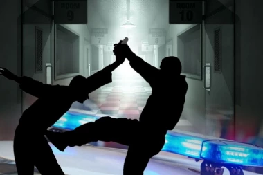 NOVI INCIDENT U BOLNICI ZA PSIHIJATRIJU! Nakon što su pustili ubicu da slobodno šeta gradom, PRETUČEN ZATVORENIK!