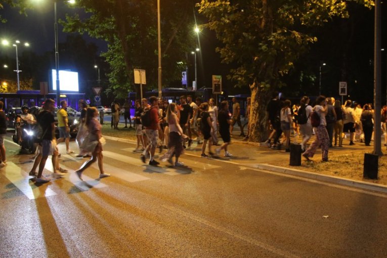 ISPRAVKA! Lažni Instagram nalog predstavljen kao nalog studenata u blokadi, komentar o Srbima kao genocidnom narodu podmetnut