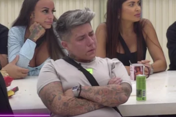 STRAVIČNE VESTI ZA MATORU OBJAVLJENE UŽIVO: Vrisak se prolomio Elitom, Stefani je UNIŠTILA!