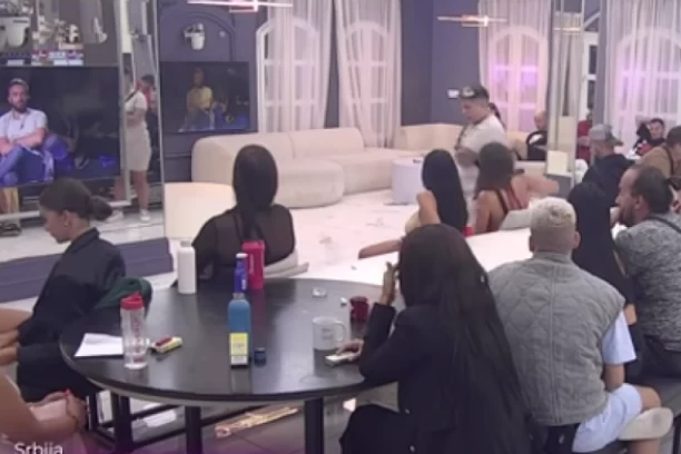 "OD ČEGA SU TI OŽILJCI PO RUKAMA?" Hitno prekinut PROGRAM u Eliti, OVO pitanje izazvalo PANIKU među takmičarima! (FOTO)