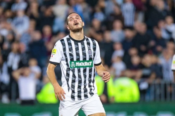 GOTOVO: Potpisao bivši igrač Partizana!