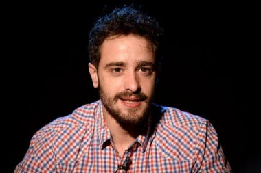 PROCURILA PRVA FOTOGRAFIJA SA TAJNOG VENČANJA! Glumac je ovo krio kao zmija noge, njegova koleginica sve obelodanila!