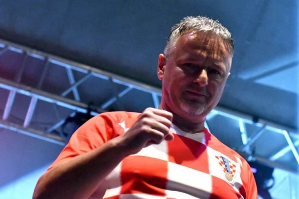 LICEMERJE MARKA PERKOVIĆA TOMPSONA! Na koncertu pevao nacističke pesme, sad glumi žrtvu: "Nisam nacista, nisam za proterivanje"