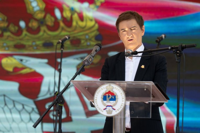 U NEDELJU ĆE GRAĐANI U 100 GRADOVA MOĆI DA VIDE DRUGAČIJE LICE SRBIJE! Brnabić najavila velika okupljanja protiv blokada!