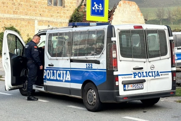 MALI, VELIKI KORAK KA POBEDI U CRNOJ GORI: Opština zabranila izgradnju kolektora u Botunu, odmor i za policiju