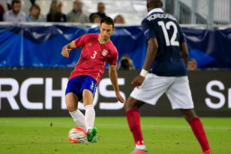 BOMBASTIČNO POJAČANJE U PANČEVU! Bivši reprezentativac Srbije stiže u Železničar!