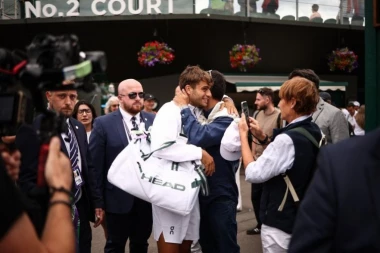 KO JE NOVAKOV SLEDEĆI PROTIVNIK? Uspavljuje se razmišljajući o Đokovićevim udarcima, TENIS MU NIJE PRVA LJUBAV!