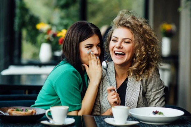 LAKO IH JE ZAVESTI PRIČOM: Ovi horoskopski znaci najlakše poveruju u laži, oprez ako ste među njima!