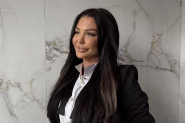 MAJA MARINKOVIĆ DOŠLA DA OKAJE GREHE: Šokirala pratioce drastičnim potezom - od skandala do manastira! (GALERIJA)