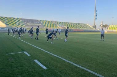 SRAMOTA KIPRANA NA TRENINGU PARTIZANA: Klub iz Humske doživeo veliku neprijatnost! (VIDEO)