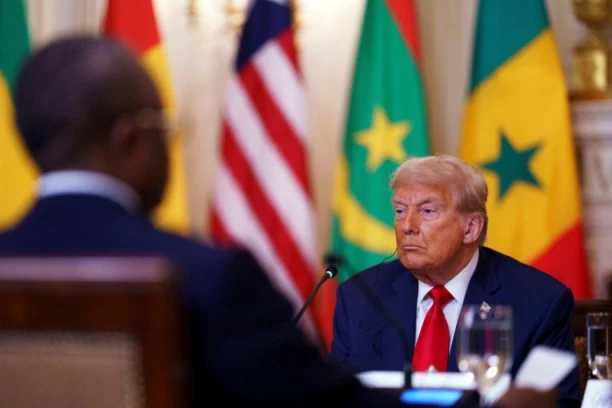 KAKAV NEVIĐENI BLAM TRAMPA: Podsmevao se Bajdenu, a upravo je napravio gaf koji će ga pratiti celog života (VIDEO)