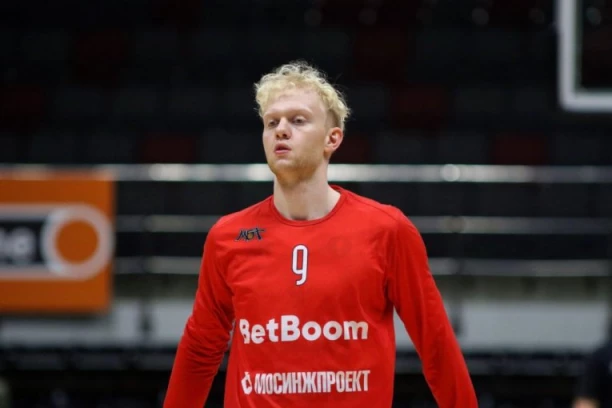 RUSKI KOŠARKAŠ UHAPŠEN NA PARISKOM AERODROMU: Sportisti preti izručenje SAD, zbog teških optužbi