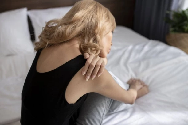 ŠTA SE DEŠAVA KADA VIŠE NEMATE INTIMNI ŽIVOT: Neke promene vide se čak i na licu!